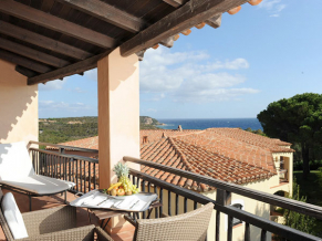 Le Ginestre 4*. Балкон