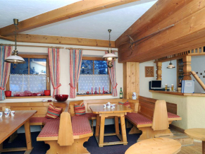 Appartementhaus Alpina. Бар