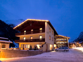 Anna Pension. Фасад