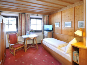 Zur Dorfschmiede 4*. Номер