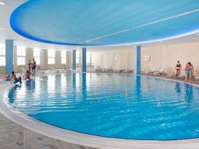 Hotel Defne Defnem 5*. Бассейн