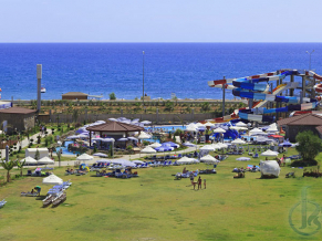 Kahya & Resort Aqua 5*. Пляж