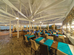 Riva Bodrum Resort ресторан 1