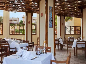 Hilton Sharm Sharks Bay ресторан