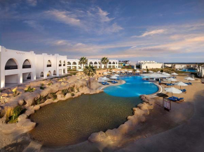 Hilton Marsa Alam Nubian Resort территория 1