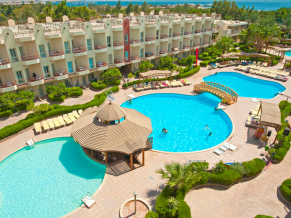 Mirage New Hawaii Resorts And Spa территория