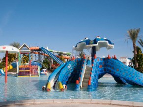 Continental Plaza Beach & Aqua Park Resort детский бассейн
