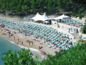 Degli Ulivi Villa - Pugnochiuso Resort пляж