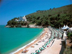 Del Faro - Pugnochiuso Resort пляж