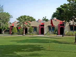 Hilton Fujairah Resort гольф