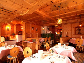 Tirolerhof ресторан 1