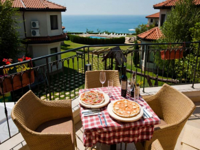 Club Residence at Black Sea Rama Golf ресторан 1