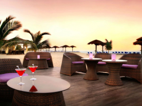 Fujairah Rotana Resort & Spa терраса