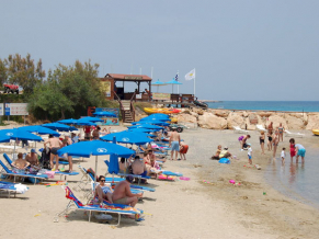 Cavo Maris Hotel пляж 1