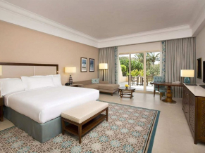 Hilton Al Hamra Beach & Golf Resort номер 2