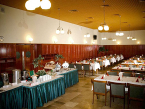 Hunguest Hotel Nagyerdo ресторан