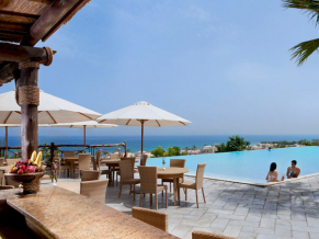 The Cove Rotana Resort Ras Al Khaimah бар