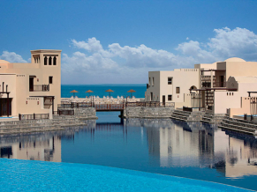 The Cove Rotana Resort Ras Al Khaimah территория
