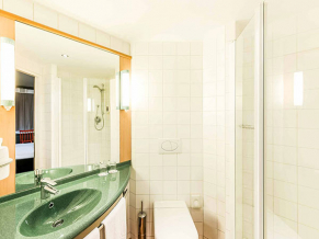 Ibis Wien City ванная комната