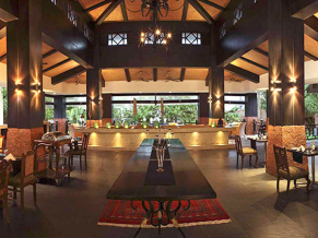 O Hotel Goa ресторан 1