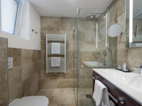 Norica 4*. bathroom 2-room  Suite Norica Palais