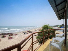 Boomerang Beach Resort пляж