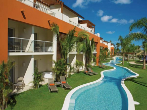 Breathless Punta Cana Hotel территория