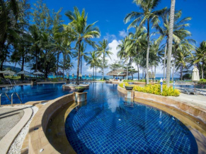 Kata Thani Beach Resort бассейн 1