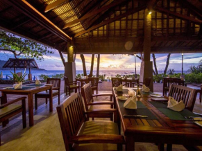 Kata Thani Beach Resort ресторан 1