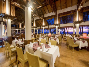 Kata Thani Beach Resort ресторан