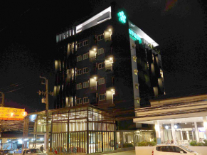 Lantana Pattaya Hotel & Resort фасад 1