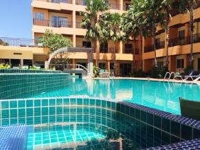 Mind Resort Pattaya бассейн