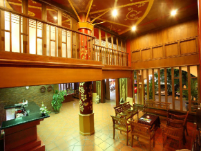 Patong Premier Resort лобби 1
