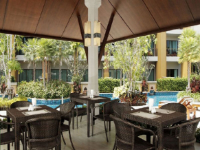 Rawai Palm Beach Resort ресторан 1
