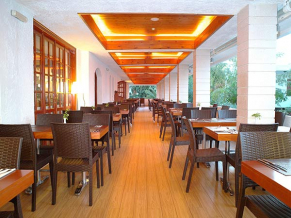 Smartline Kyknos Beach Hotel & Bungalows ресторан