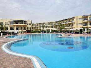 AA Grand Oasis Resort бассейн 1