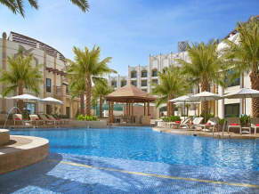 Al Ain Rotana Hotel бассейн 2