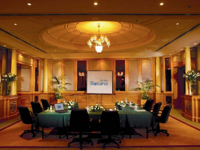Al Ain Rotana Hotel конференц-зал