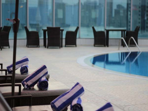 Grand Excelsior Hotel Sharjah бассейн 1