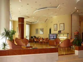 Lavender Hotel Sharjah лобби
