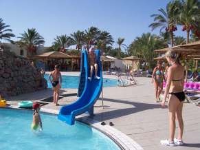 Palm Beach Resort бассейн 2