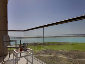 Park Inn by Radisson Abu Dhabi Yas Island балкон