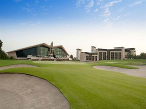 The Westin Abu Dhabi Golf Resort & Spa гольф