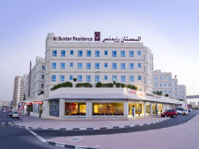 Al Bustan Centre & Residence фасад 1