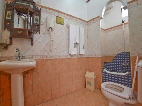 Dhow Palace ванная комната