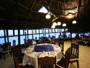 Karafuu Beach Resort & Spa ресторан