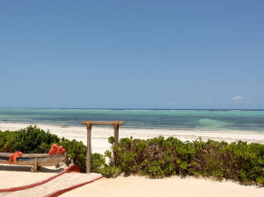 Villa Kiva Zanzibar пляж 1