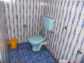 Om Lake Resort ванная комната