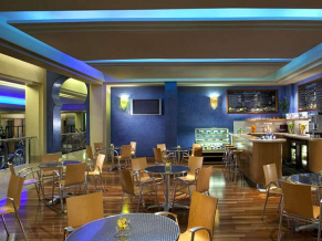 Madinat Jumeirah Al Qasr бар