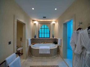 Madinat Jumeirah Malakiya Villas ванная комната 1